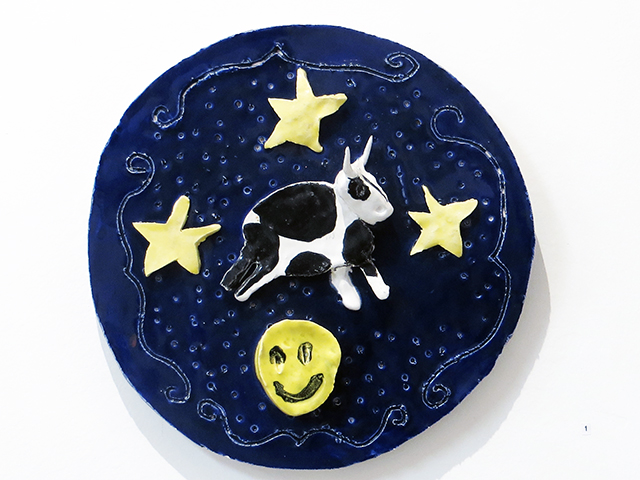 Shanna Cole – “The Cow Jumped over the Moon”, ceramic
